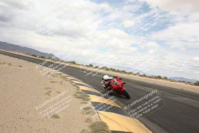 media/May-05-2025-Moto Forza (Mon) [[3c1838c5e5]]/1-A Group/Session 4 Turn 10 Inside/